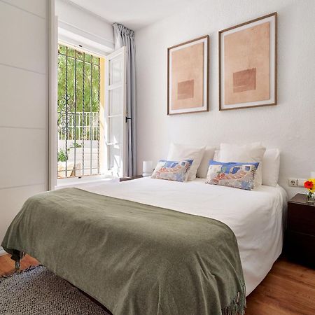 Villa Rosita Suites En Playa De La Malagueta Con Terraza Μάλαγα Εξωτερικό φωτογραφία